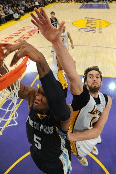 拆牵制吸引 拆牵制吸引