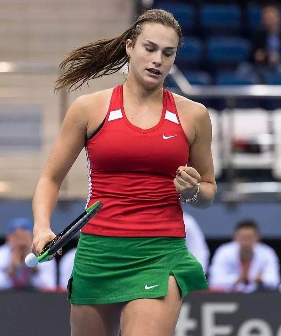 击来自两步 击来自两步